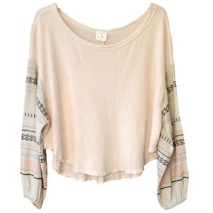 By Together Womans Blush Embroidered Oversized Waffle Top‎ Size Small
